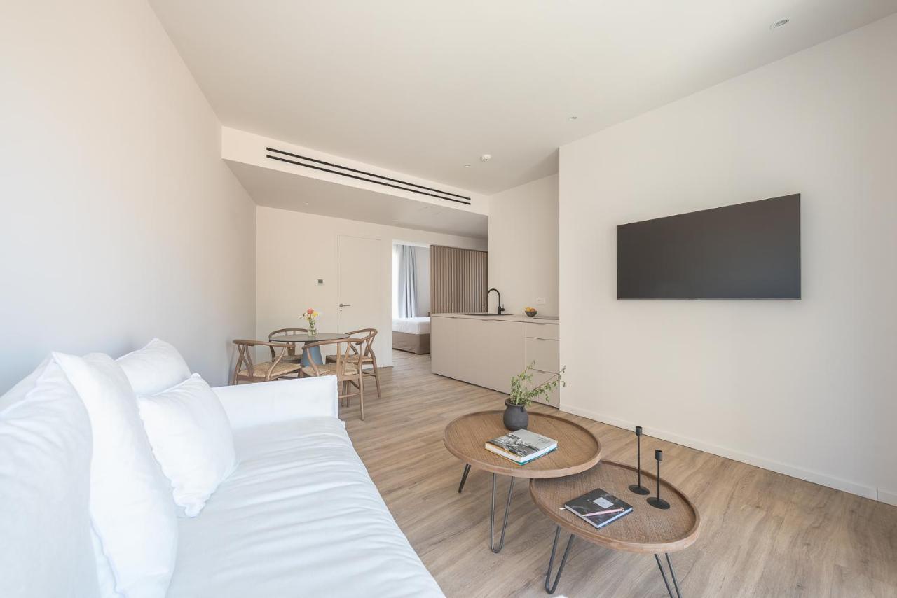 Ceramian Aparthotel