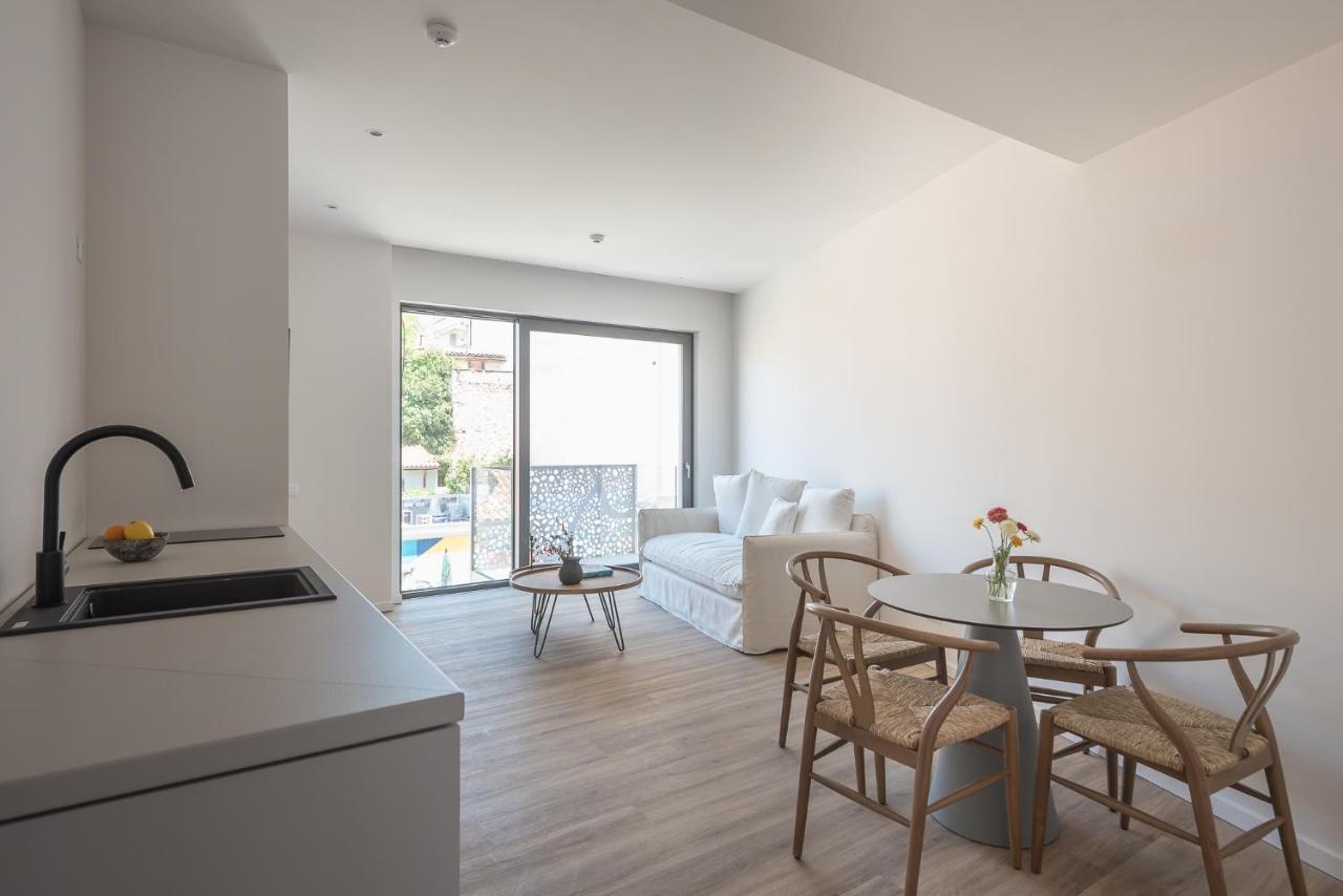 Ceramian Aparthotel